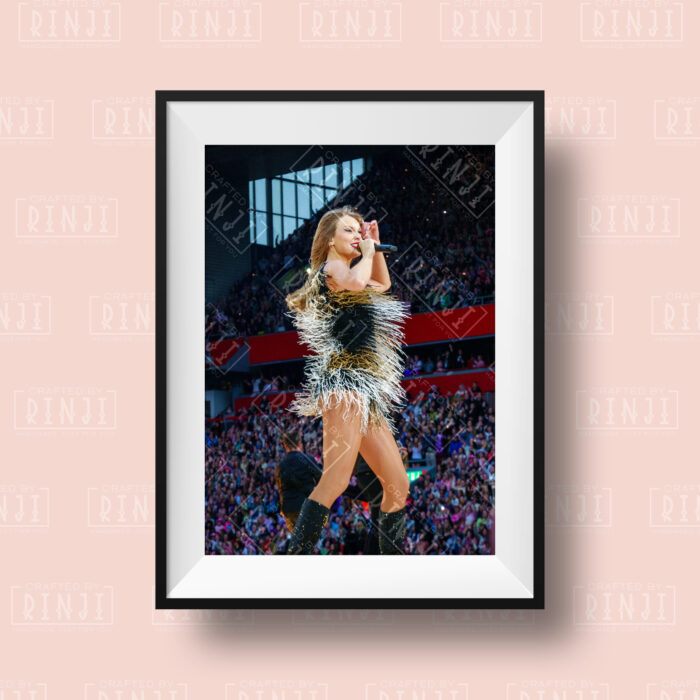 Taylor Swift The Eras Tour Print - Fearless Shake